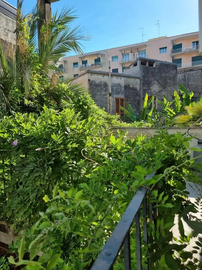 Casatua 2.0 Bed & Breakfast Catania 0*,  Italy