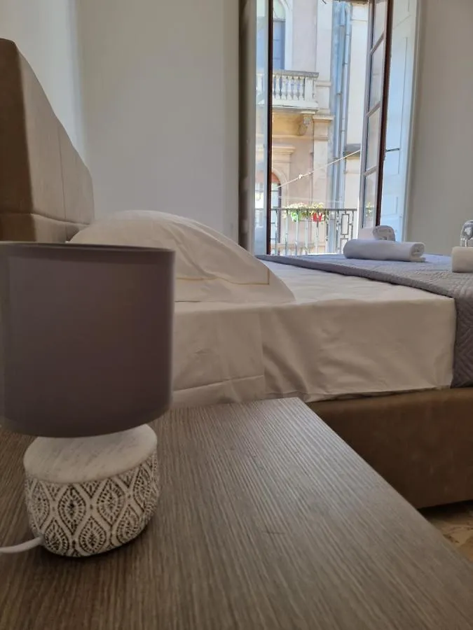 Casatua 2.0 Bed & Breakfast Catania