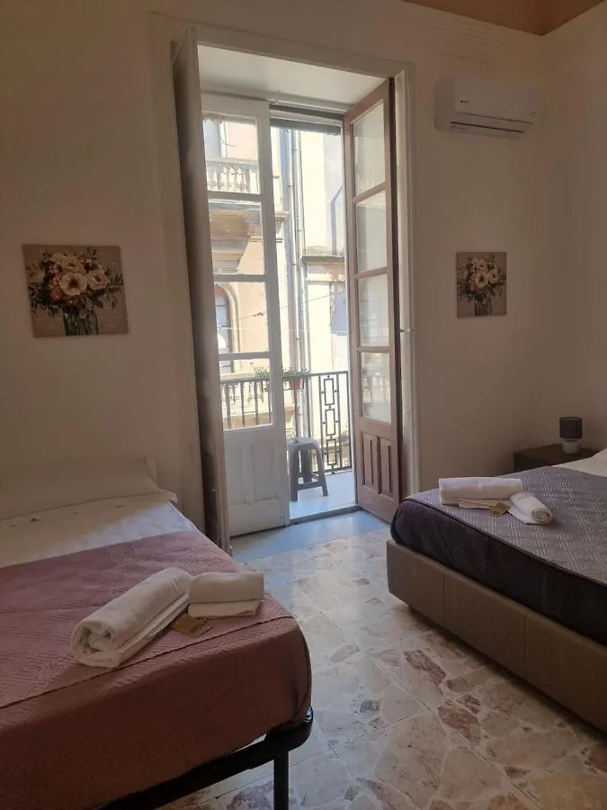 Casatua 2.0 Bed & Breakfast Catania 0*,  Italy